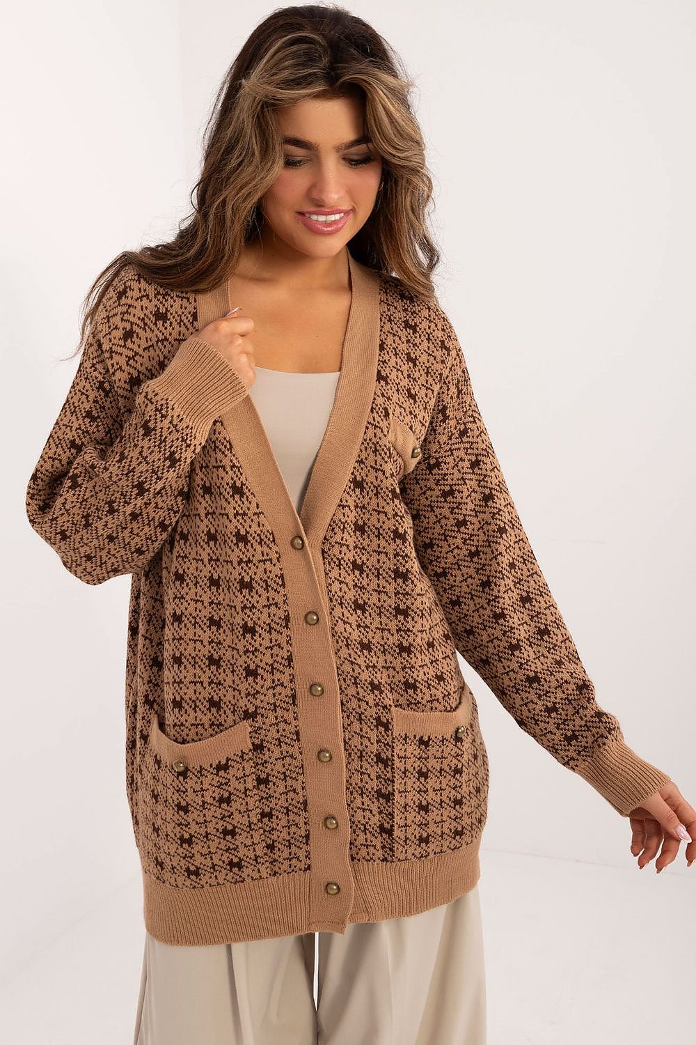 Buttoned cardigan