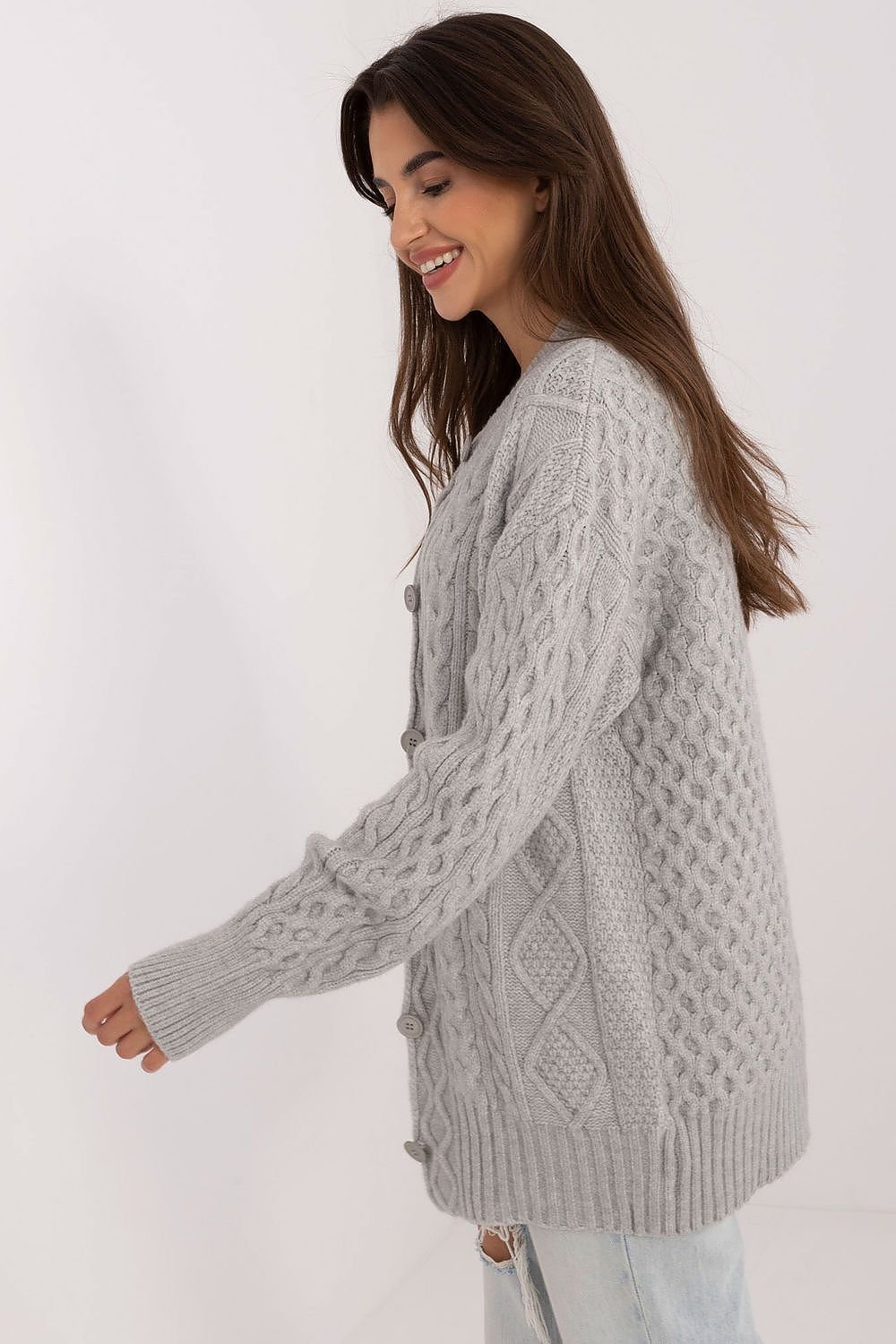 Strickjacke mit Knöpfen