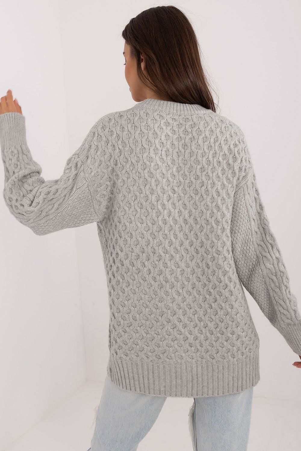 Strickjacke mit Knöpfen